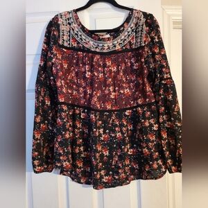 Knox Rose Burgundy and Black Floral Top
